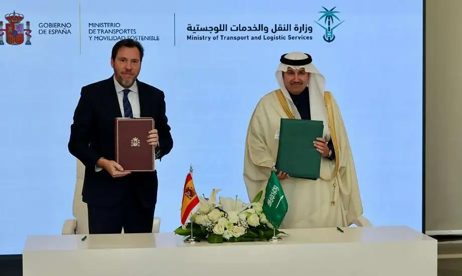 السعودية تطلب 20 قطارا فائق السرعة من تالجو الإسبانية