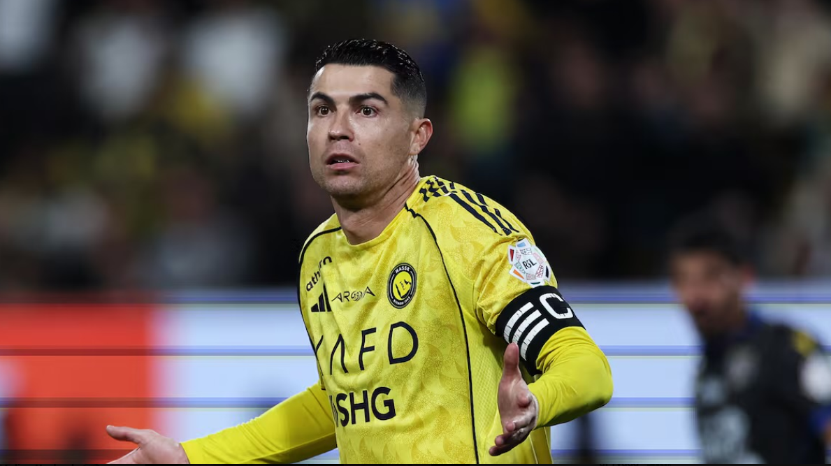 بند سري قد يفجر مفاجأة مدوية.. هل يقترب كريستيانو رونالدو من مغادرة النصر؟