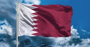 قطر تُسقط صاروخًا إيرانيًا بباتريوت.. صفارات قرب "العديد" وطمأنة رسمية: الوضع آمن