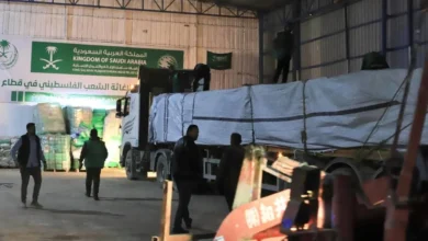 صورة قافلة سعودية جديدة تصل غزة.. دعم إنساني متواصل للمحتاجين