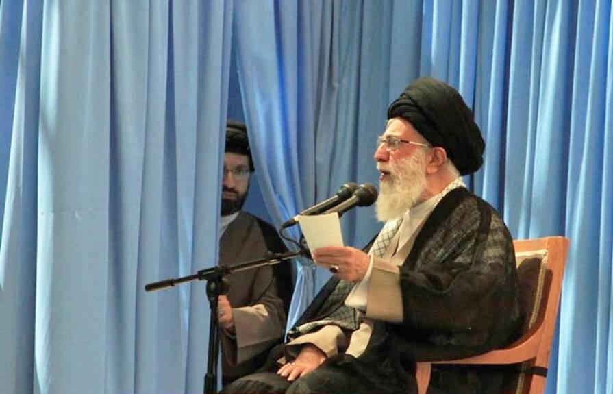 كيف يُختار المرشد الإيراني بعد خامنئي.. الآلية الدستورية وأبرز الأسماء التي تدور في كواليس الخلافة