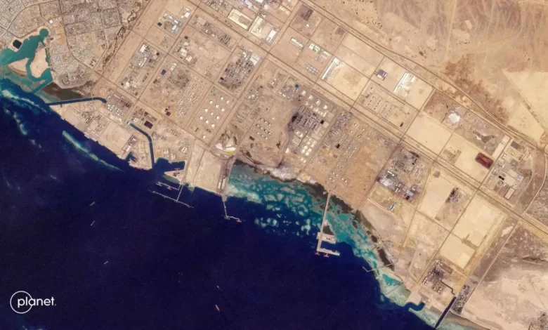 السعودية تعيد رسم خريطة النفط.. ينبع يقتنص 4 ملايين برميل يوميًا بعيدًا عن هرمز