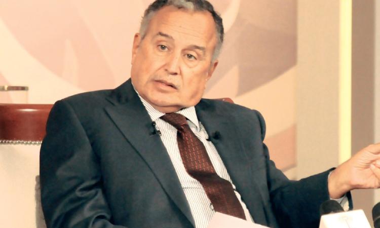 نبيل فهمي.. رجل الدولة والديبلوماسية الذي صاغ مفردات السياسة الخارجية المصرية