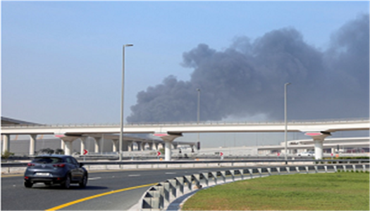 استهداف ميناء الدقم بمسيّرتين يرفع التأهب في عُمان.. إصابة وافد وحطام قرب خزانات الوقود وإدانة رسمية