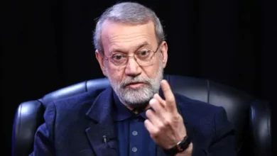 صورة لاريجاني يغلق باب التفاوض مع واشنطن.. طهران تنفي قنوات ترامب وتلوّح برد “لا يُنسى”