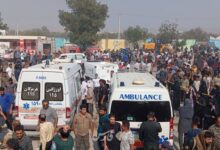 صورة مأساة مدرسة البنات في ميناب تهزّ إيران.. 165 طفلة تحت الأنقاض و95 مصابة في قصف تُحمّله طهران لواشنطن وتل أبيب