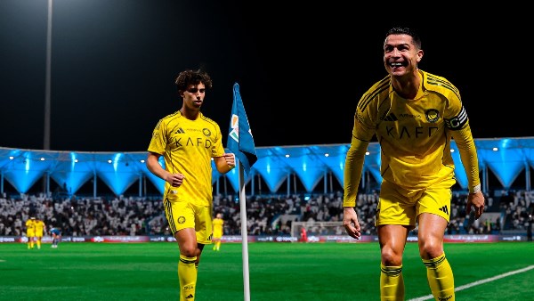 توني يتفوق على رونالدو.. من يحسم مباريات الدوري السعودي؟