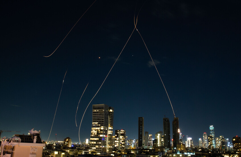 الحرس الثوري يعلن عملية هجومية واسعة باتجاه إسرائيل.. تصعيد جديد بلا تفاصيل وقلق من اتساع المواجهة