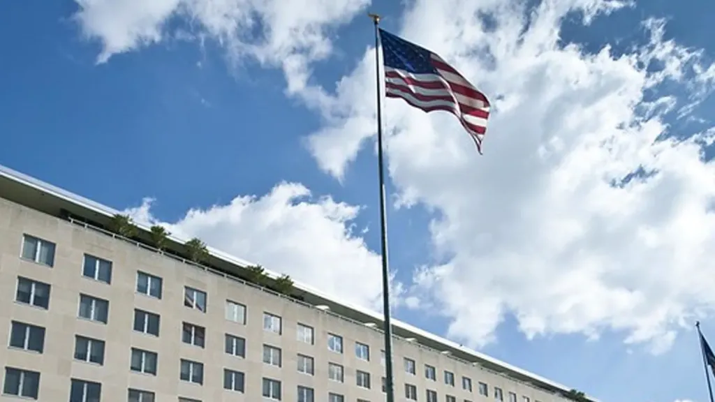 تحذير أميركي عاجل يربك المنطقة.. واشنطن تطالب رعاياها بمغادرة 14 دولة فورًا بينها السعودية ومصر