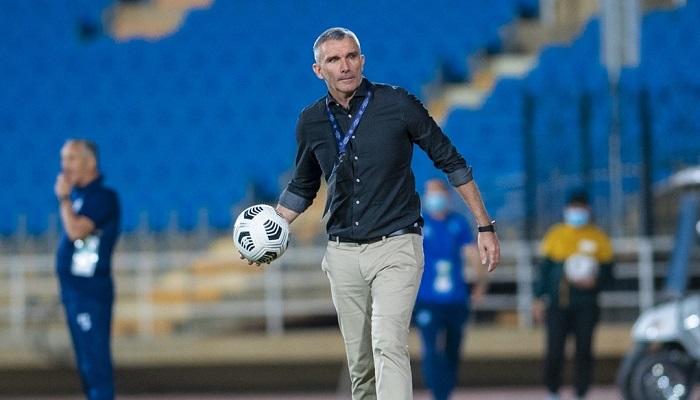 الوداد المغربي يتعاقد مع كارتيرون لقيادة الفريق