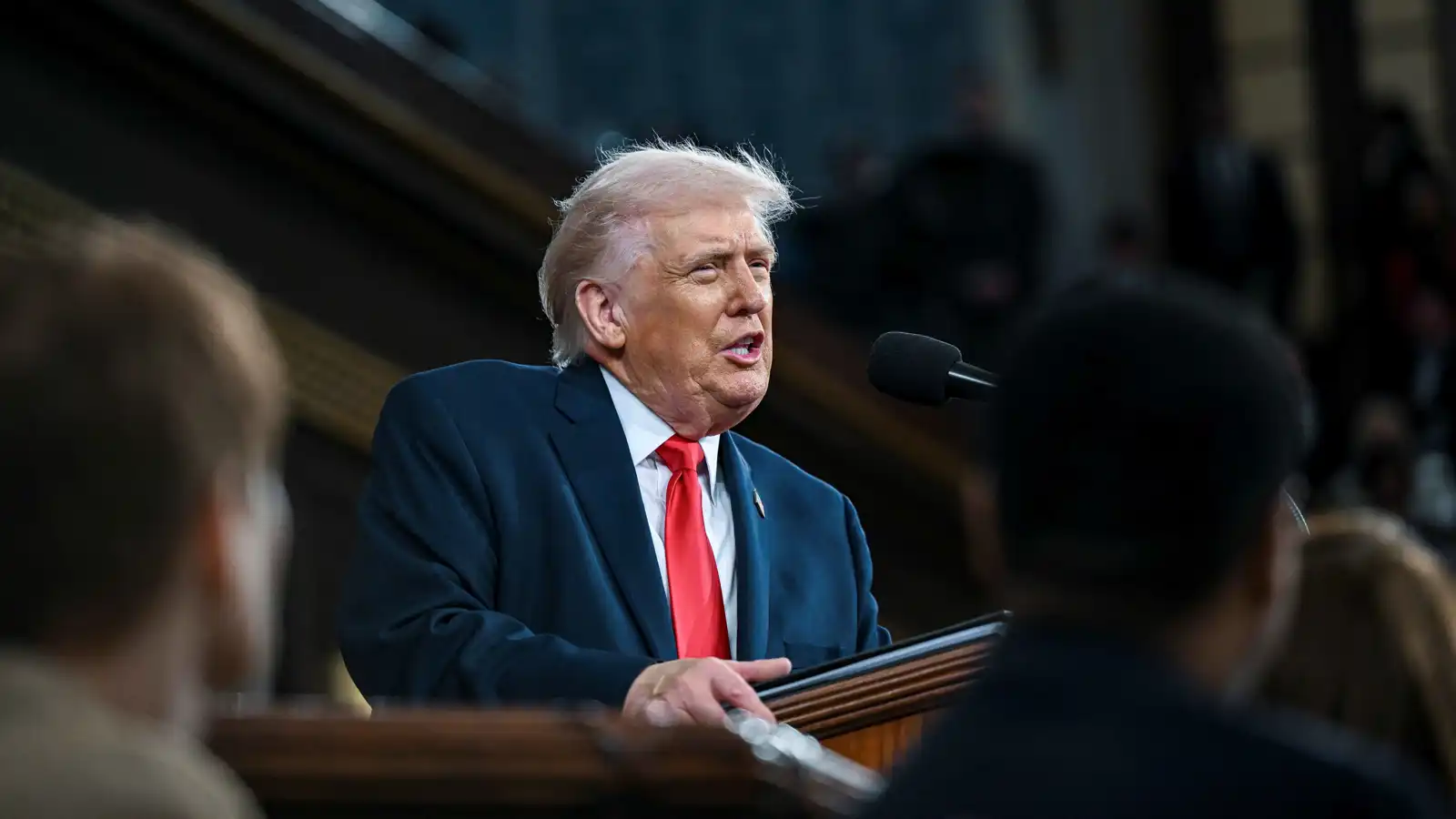 ترامب يرفع سقف التهديد لإيران.. "هجوم كبير" يقابله رد لم يسبق له مثيل