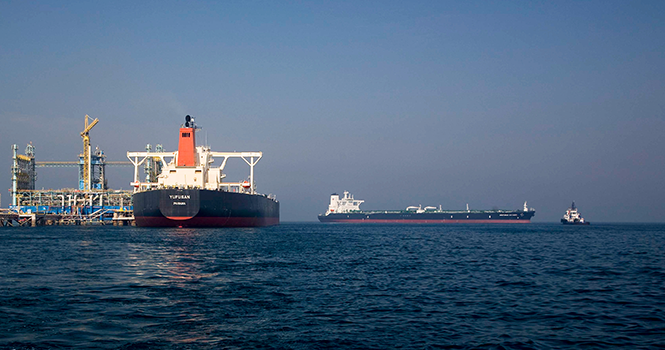 بترولاين يحسم معركة الممرات.. كيف تؤمّن السعودية صادرات النفط بعيدًا عن مضيق هرمز؟