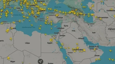 صورة أجواء مغلقة وخرائط فارغة.. كيف أصاب شلل الشرق الأوسط حركة الطيران العالمية؟