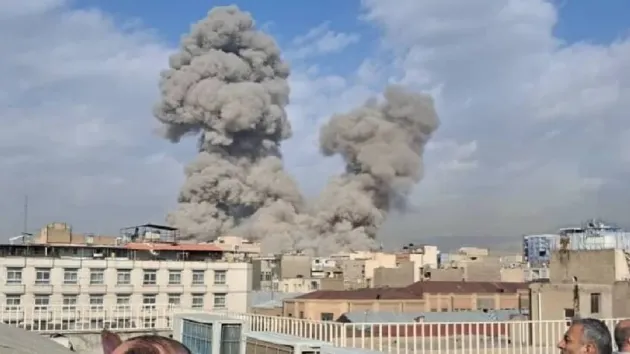 هجوم بمسيّرتين على السفارة الأميركية في الرياض.. حريق محدود وأضرار بسيطة وفق وزارة الدفاع