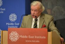 صورة وداع حارس الذاكرة الفلسطينية.. وليد الخالدي يرحل في كامبردج ويترك أرشيفًا صنع مرجعية التاريخ