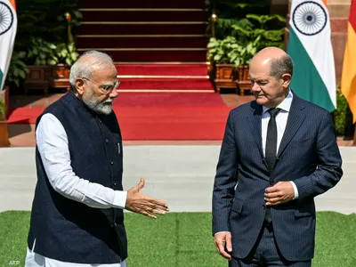 الهند وهونغ كونغ.. تحليل عميق للفروقات الاقتصادية والاجتماعية والتحديات المشتركة