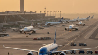 صورة حركة الطيران في مصر تتحدى تداعيات الحرب.. 10.5 مليون مسافر في الربع الأول من 2026